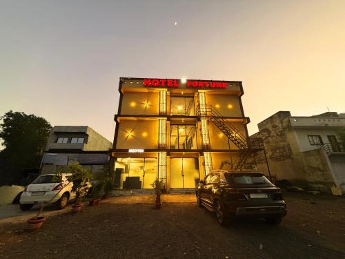 Surat Hotel | Hotel Fortune, Althan