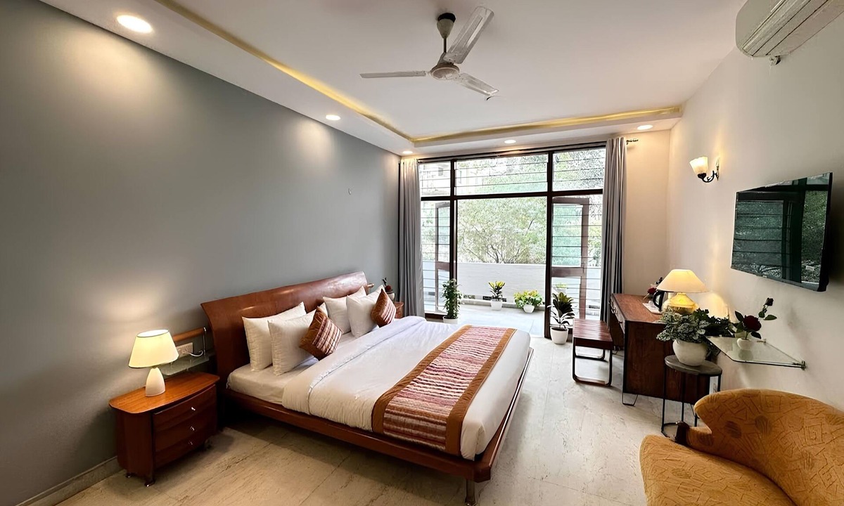 Hauz Khas Hotel | HOTEL GROVE RESIDENCY