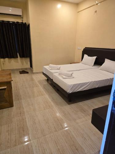 Central Chennai Hotel | Hotel GT Aathika Palace, Parrys