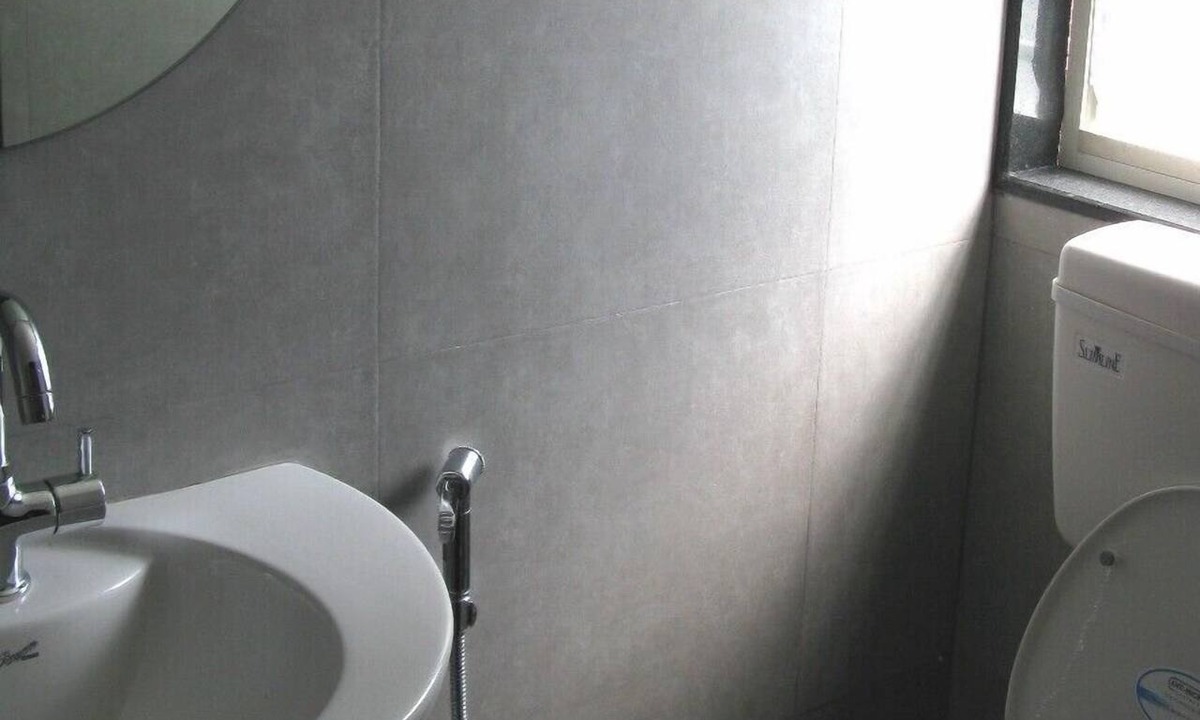 Central Pune Hotel | Hotel Gulmohr