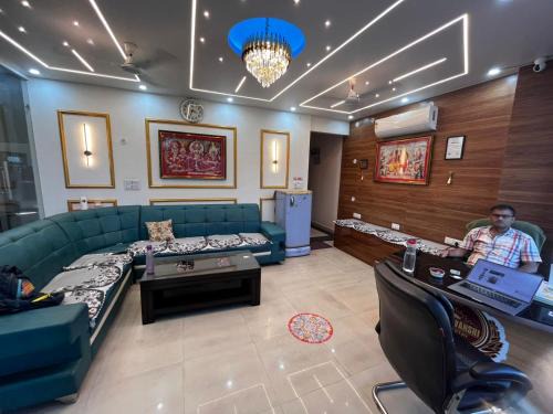 Faizabad House | Hotel Harsh Suryavanshi