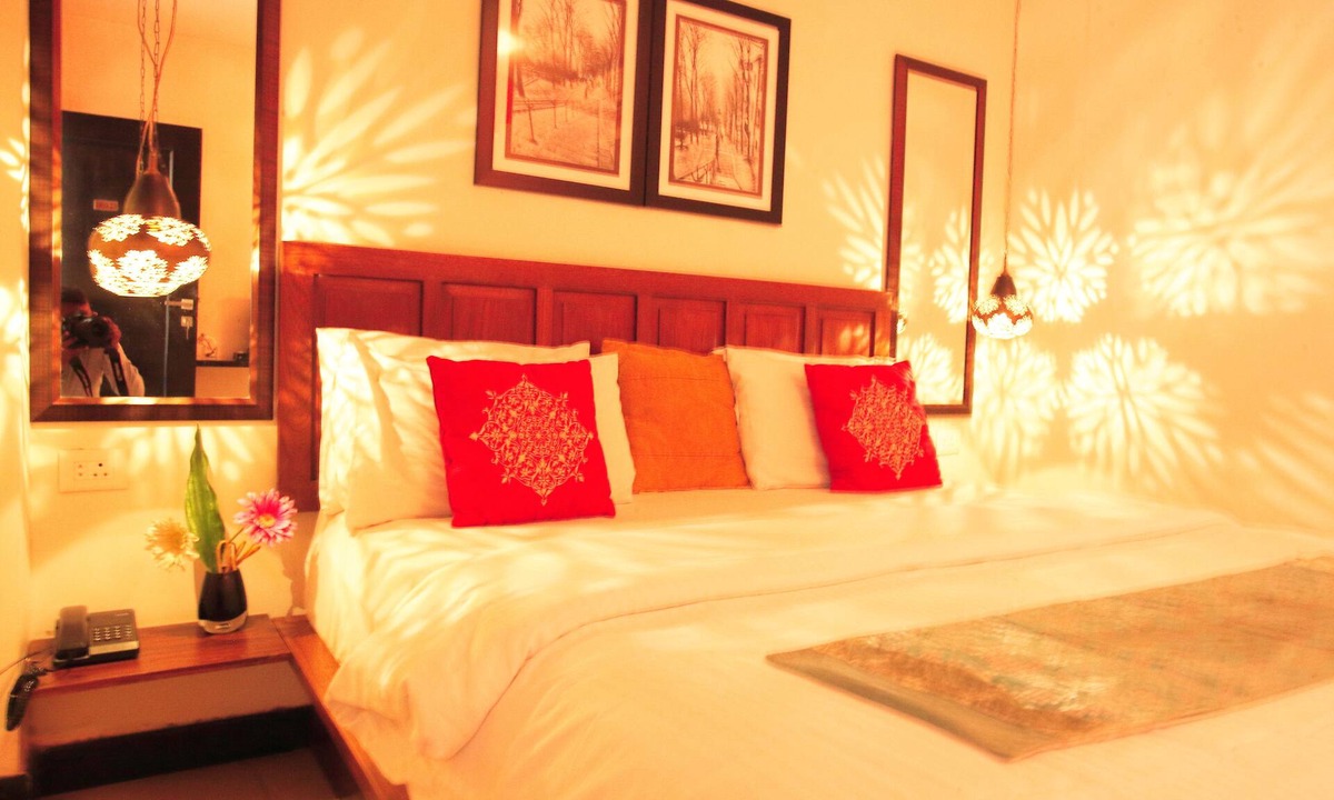 Maraimalai Nagar Hotel | Hotel Highnest