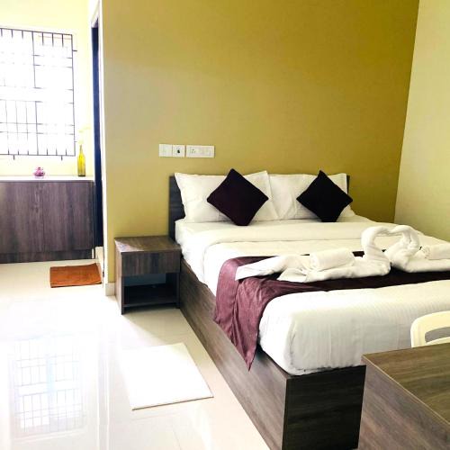 Perungudi Hotel | Hotel I Live Inn