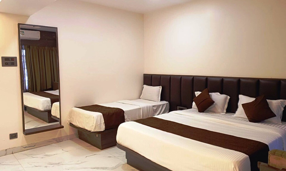 Daulatabad Hotel | Hotel Kohinoor Plaza - Anhs