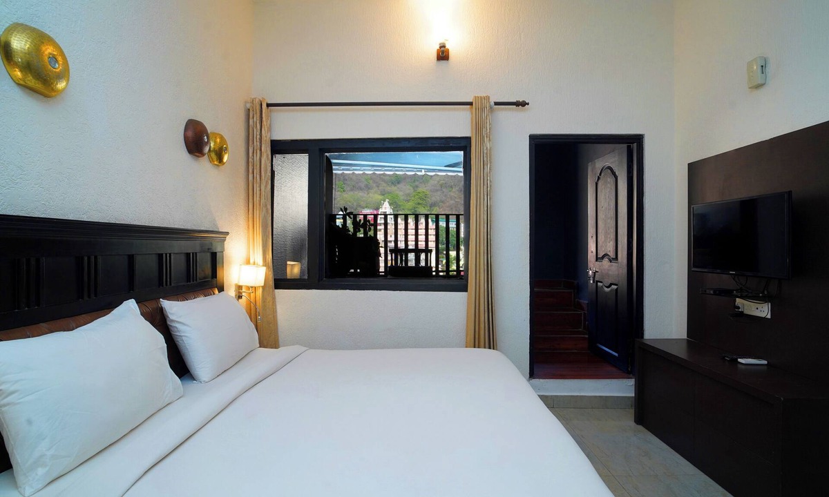 Tapovan Hotel | Hotel Ishan A Riverside Retreat