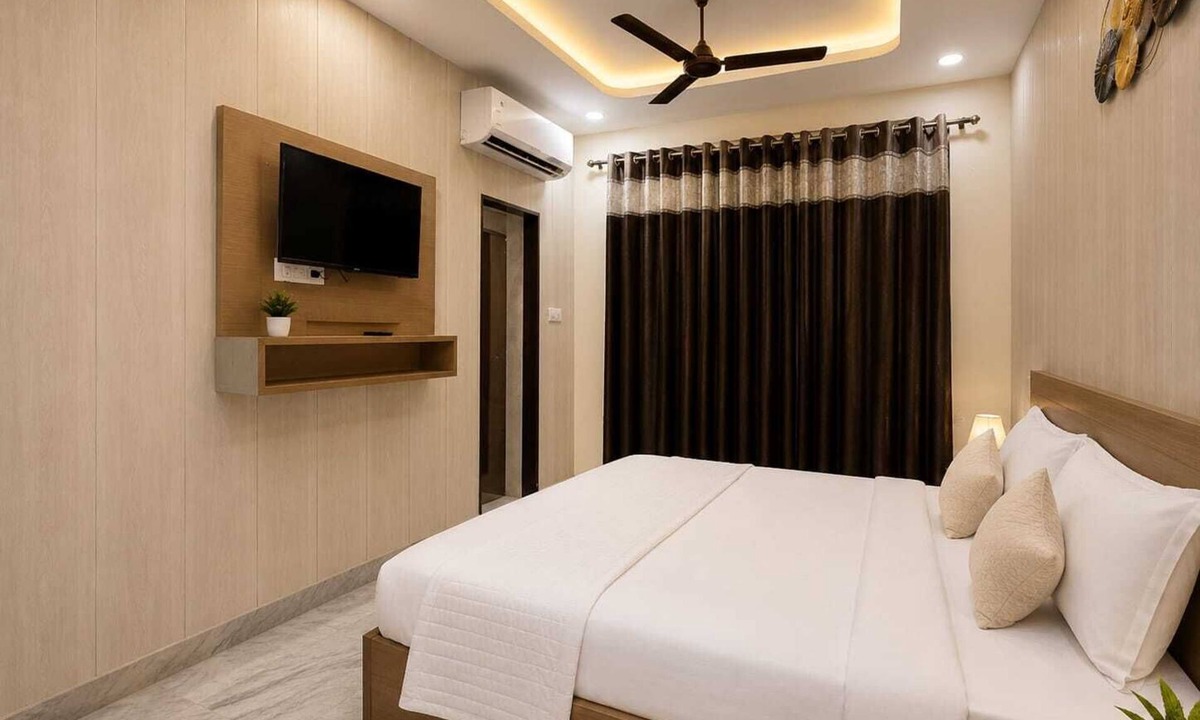 Lucknow Hotel | Hotel Krishna