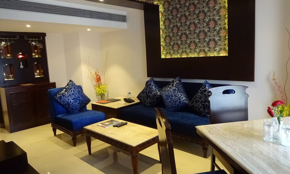 Gwalior Hotel | Hotel Landmark
