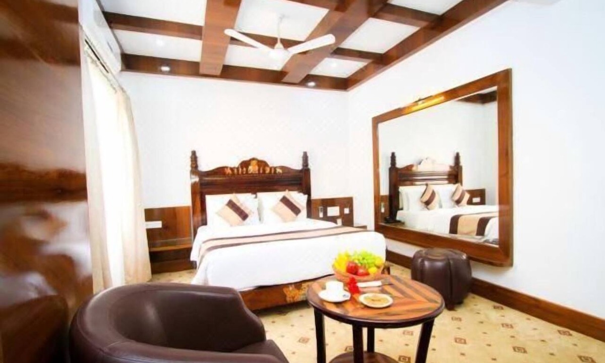 Mysore Hotel | Hotel Loksagar