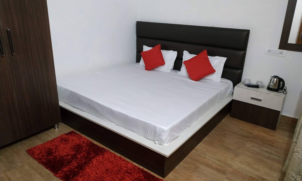 Kharsali Hotel | Hotel Manisha