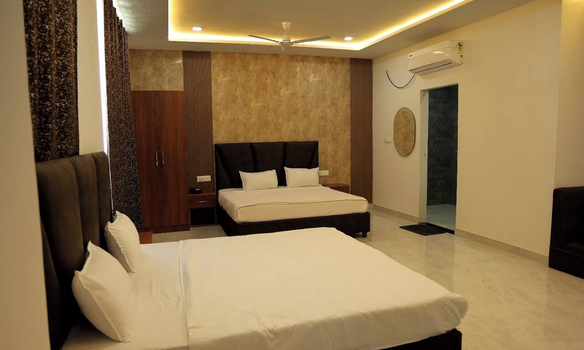 Khatima Hotel | Hotel Maurya Greens