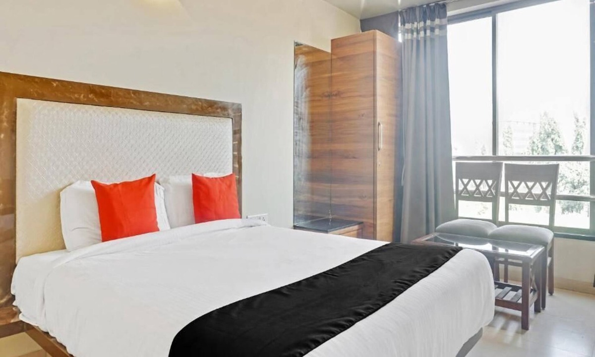 Talegaon Dabhade Hotel | Hotel Maval Grand
