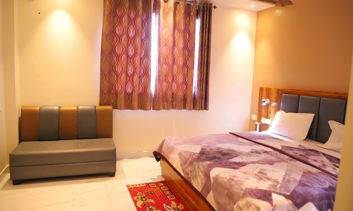 Taj Ganj Hotel | Hotel Midway Taj