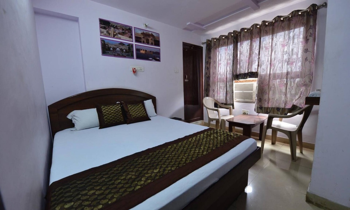 Lalkothi Hotel | Hotel Mohit Palace
