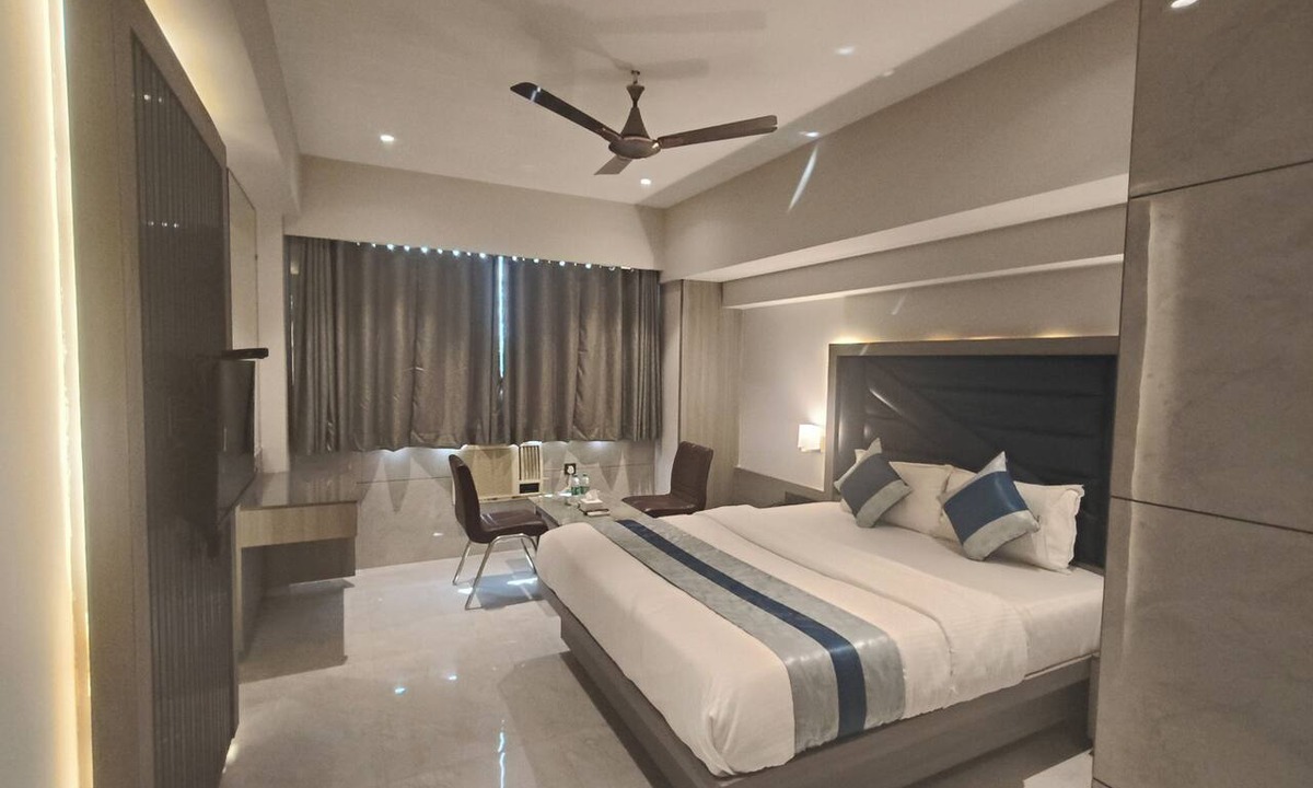 Amarnath Hotel | Hotel Nakshatra Residency