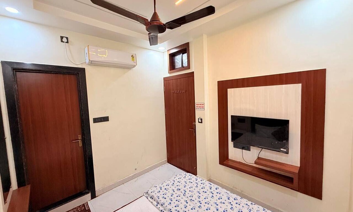 Sasaram Hotel | hotel New Maurya royal