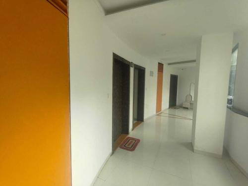 Alandi Hotel | Hotel O Alandi Markal Crossway Formerly Shetkari Mala Lodging