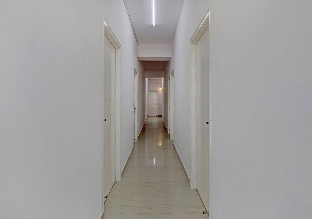 Krishnarajapura House | Hotel O Compact Studio Kr Puram Near Phoenix Marketcity