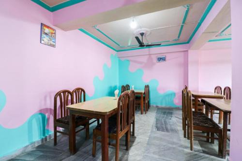 Rampur Hotel | Hotel O Dp Bar