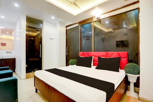 Kamla Nagar Hotel | Hotel O Kashish Residency
