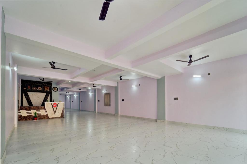 Danapur Hotel | Hotel O R P Royal