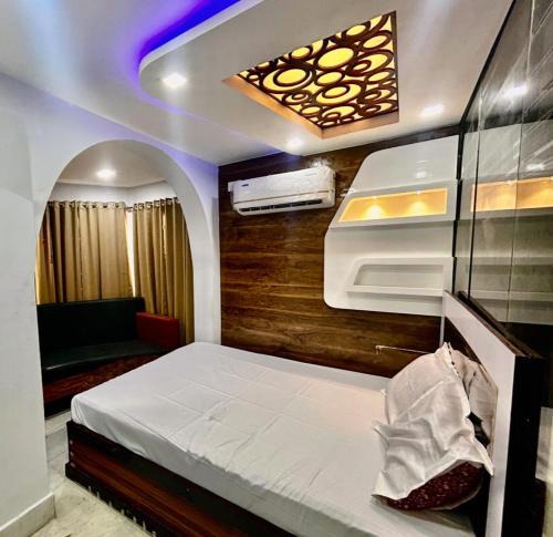 Rajarhat Hotel | Hotel O Royal