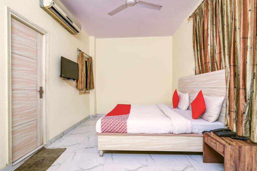 New Delhi Hotel | Hotel O Vishwakarma Palace