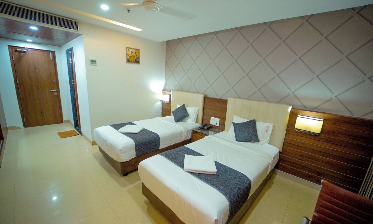Miyapur Hotel | Hotel Occassia Bliss – Premium Hotel with Rooftop Restaurant & Bar in Miyapur
