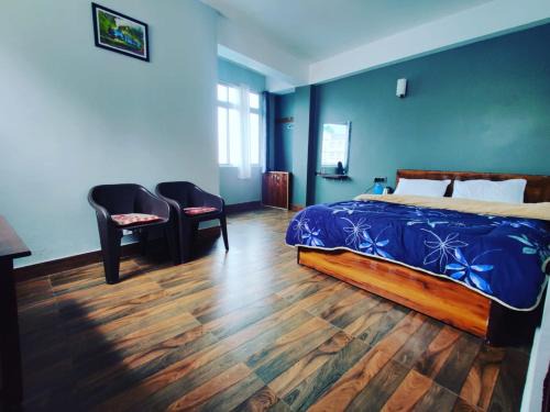 Darjeeling Hotel | Hotel Pitstop Darjeeling - Excellent Service Recommended & Couple Friendly