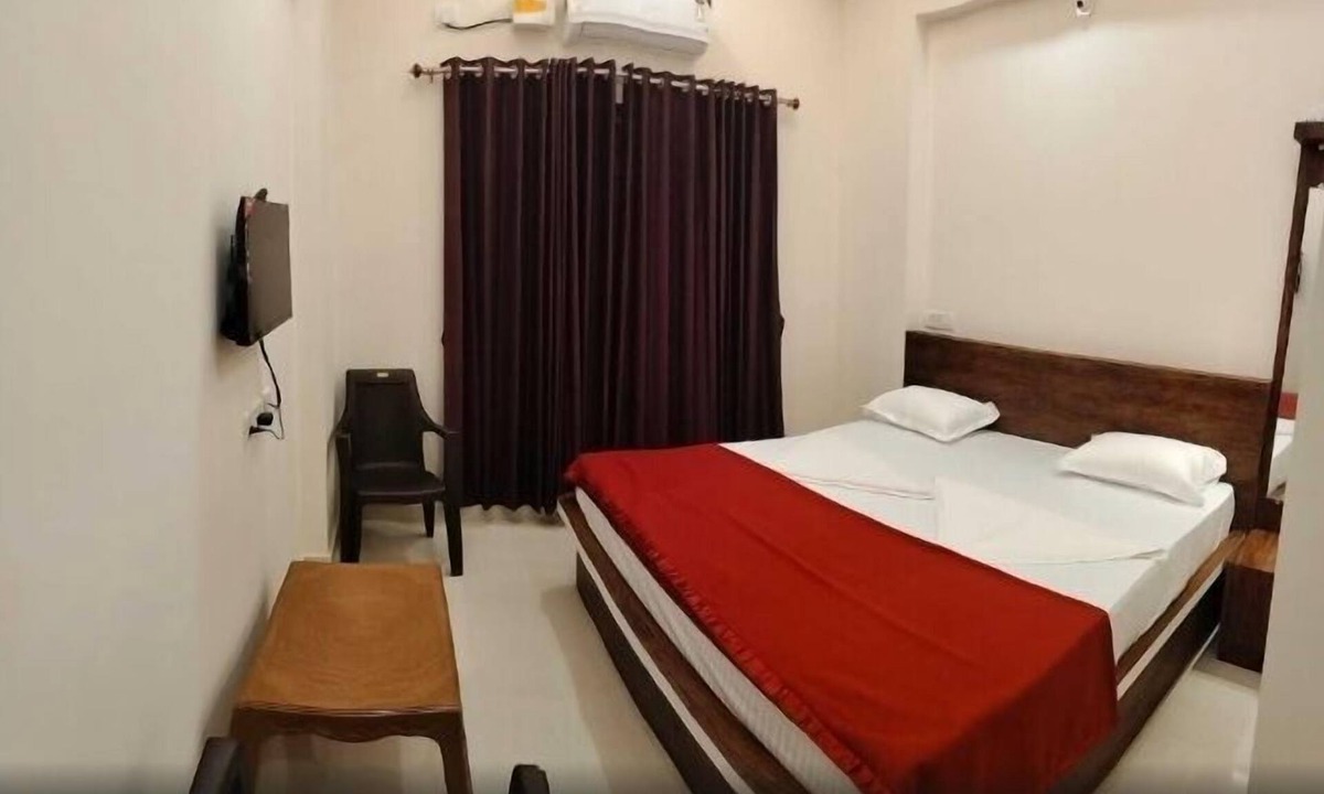 Malpe Hotel | Hotel Radhma Residency