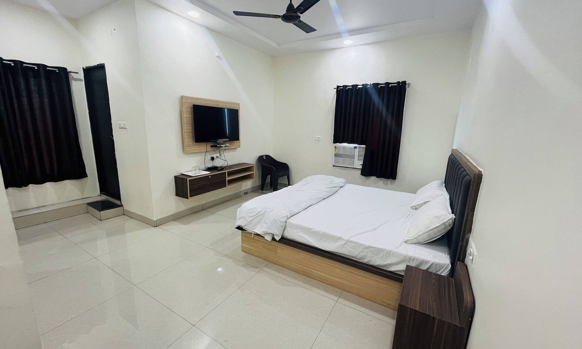 Sehore Hotel | HOTEL RAJDEEP