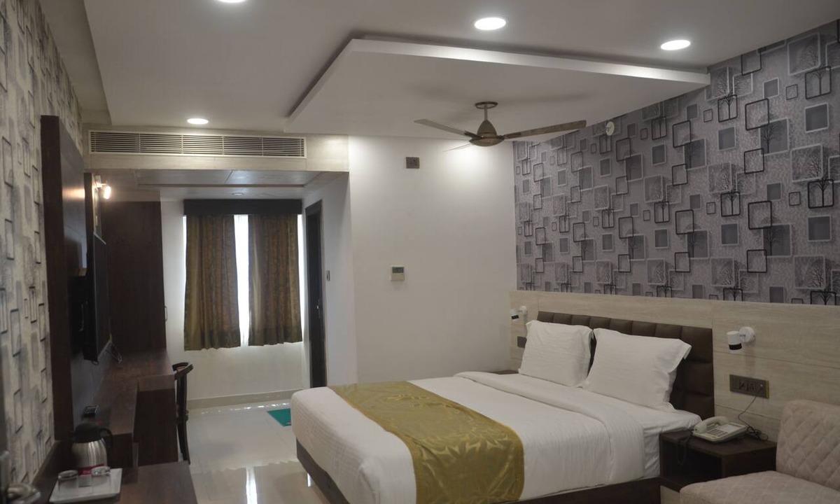 Gopalganj Hotel | Hotel Rajeev Regency