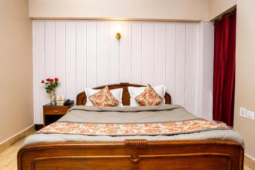 Darjeeling Hotel | Hotel Red Rose