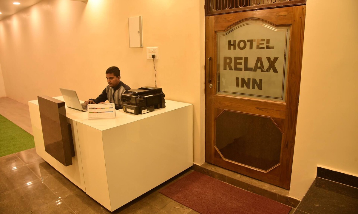 Allahabad Hostel | Hotel Relax Inn - Hostel