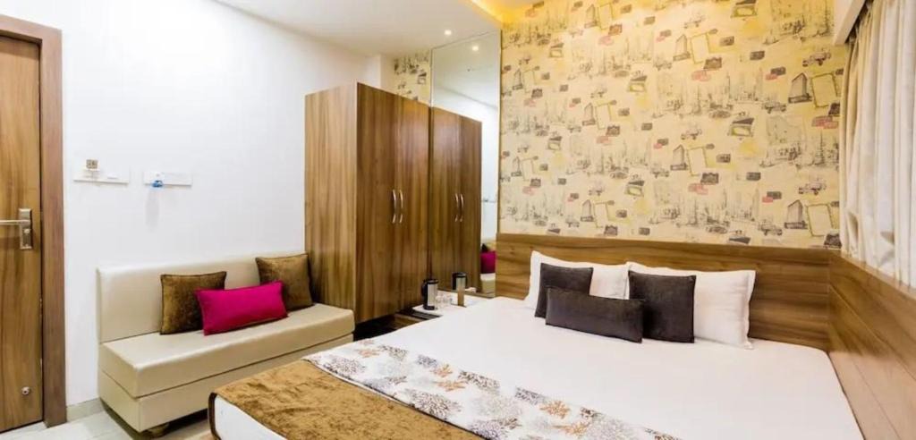 Kota Hotel | Hotel Rockland Kota