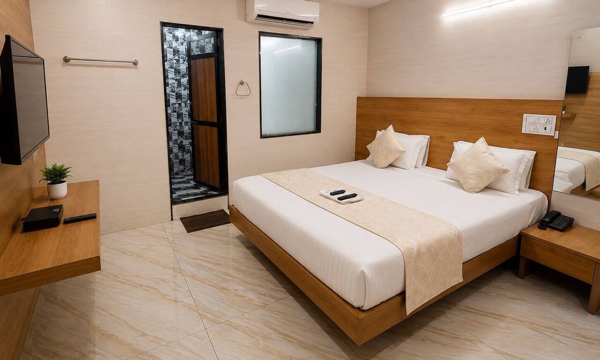 Rajkot Hotel | Hotel RR