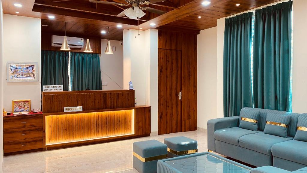 Indore Hotel | Hotel Rudraksha
