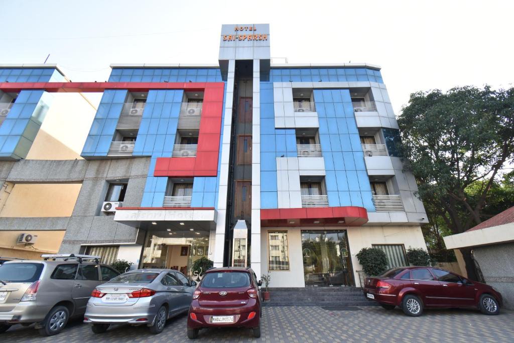 Shirdi Hotel | Hotel Sai Sparsh-150 meters from Saibaba temple