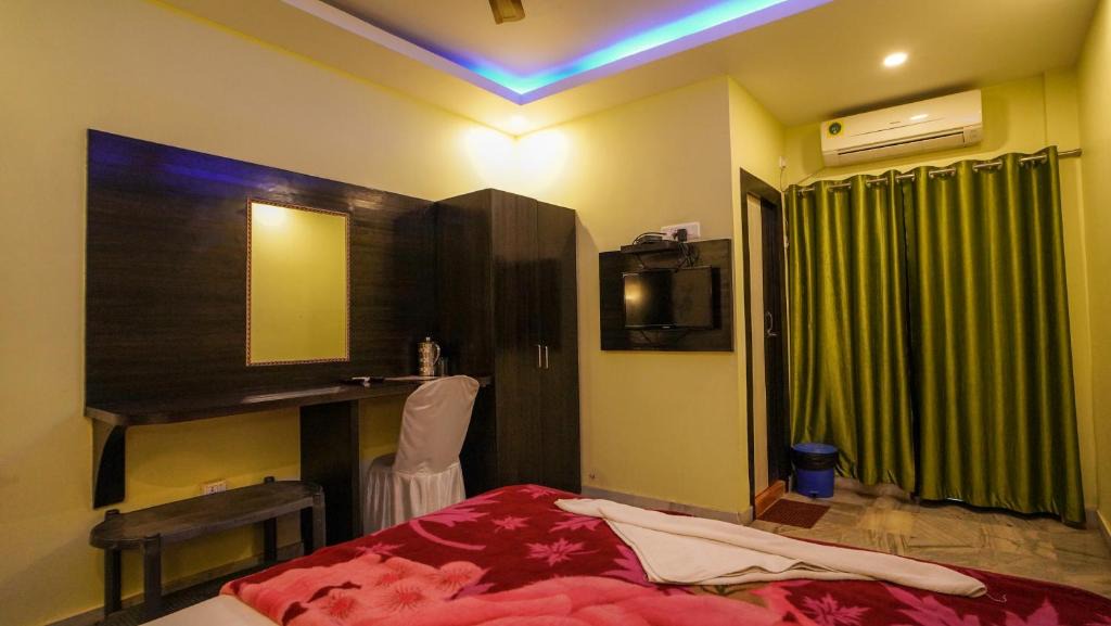 Asansol Hotel | Hotel Shantinivas Maithon near Maithon Dam Boat Ghat