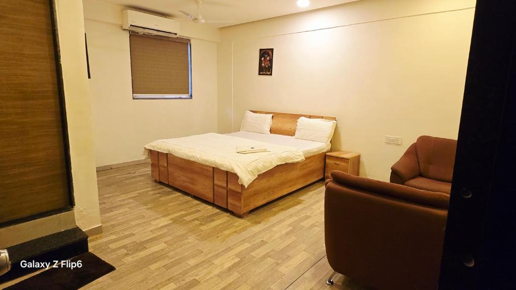 Gandhinagar Hotel | Hotel ShivInn