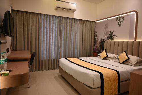 Shirdi Hotel | Hotel Shradha Saburi Palace