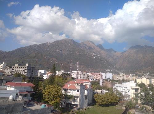 Katra Apartment | Hotel Shree Maa Palace