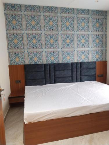 Mathura Hotel | Hotel Shri Salasar Inn Mathura