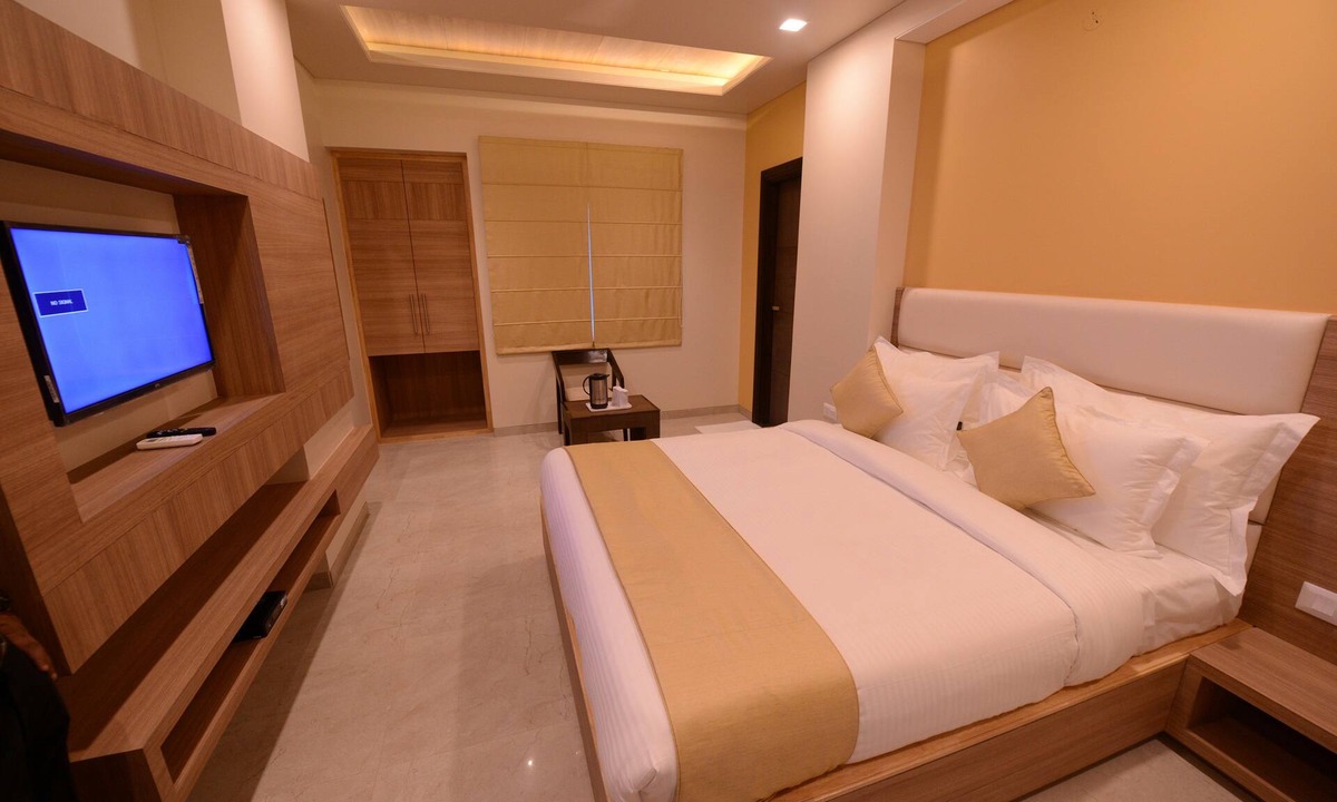 Durgapura Hotel | Hotel Silver Pride