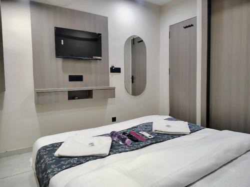 Gandhinagar Hotel | Hotel Sky Dream