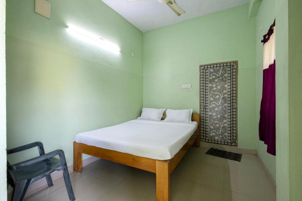 Kakinada Hotel | Hotel Sridevi Grand