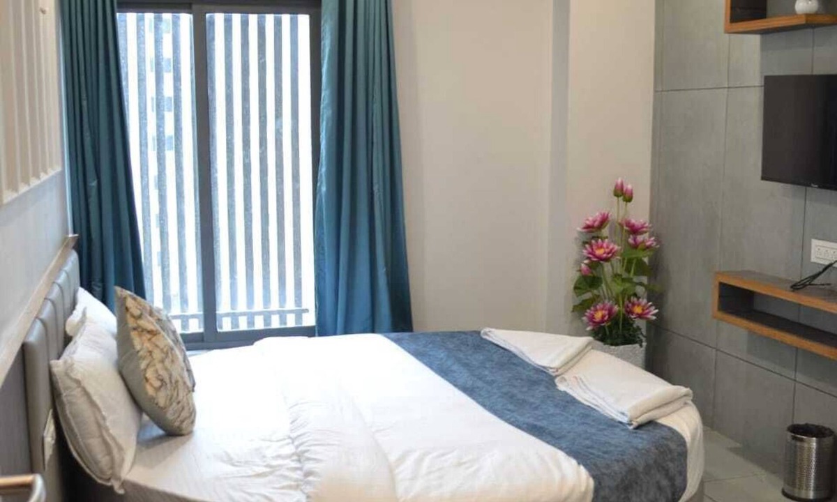Kadi Hotel | Hotel Sweet Time Restaurant And Banquet