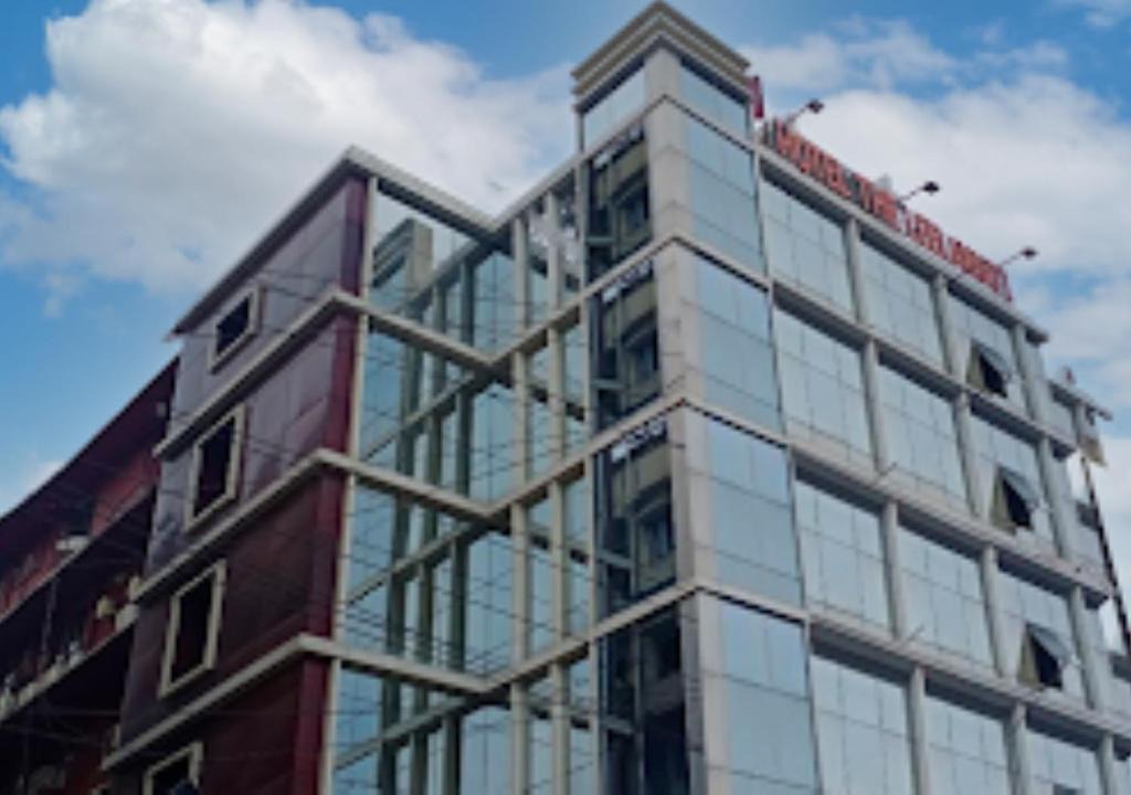 Patna Hotel | Hotel THE LEELAWATI patana