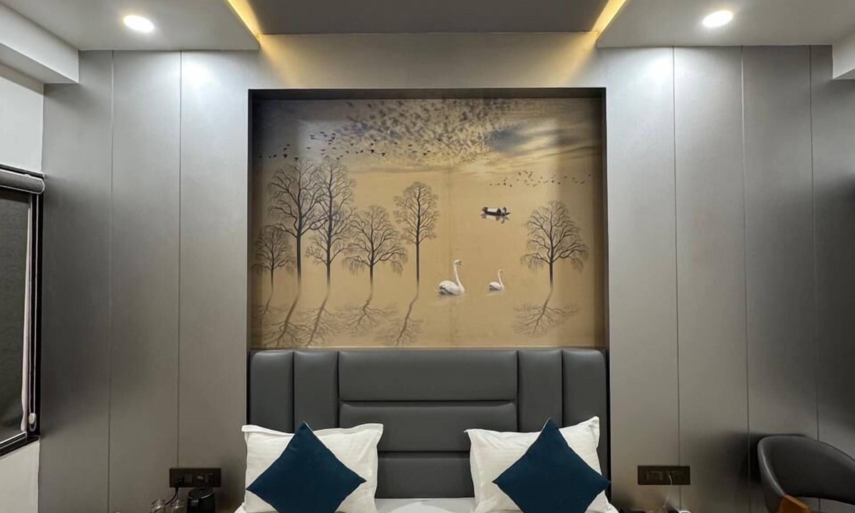 Dwarka Hotel | Hotel The Premier Dwarka