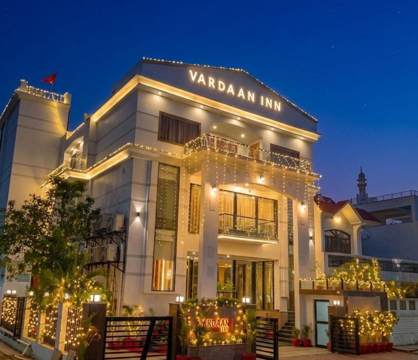 Lucknow Hotel | Hotel Vardaan Inn
