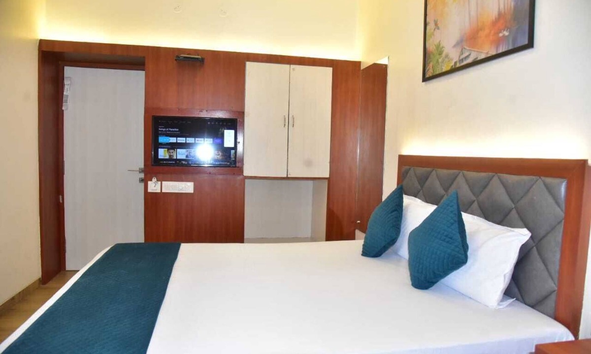 Ranchi Hotel | HOTEL VEDIKA